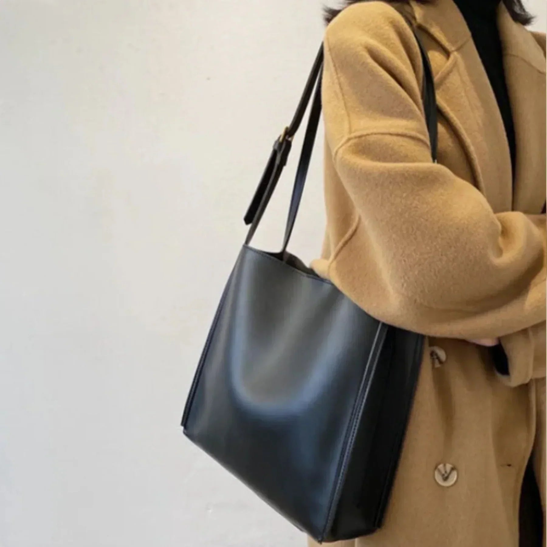 bags : RetroChic | Vintage Stijl Handtas in van Pantino
