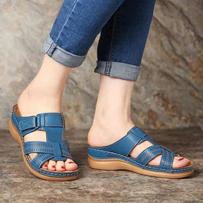 Myrthe | Dames Orthopedische Sandalen - Ideaal voor Dagelijks Comfort en Ergonomische Ondersteuning - Blauw - Myrthe | Dames Orthopedische Sandalen - Ideaal voor Dagelijks Comfort en Ergonomische Ondersteuning - € - Pantino