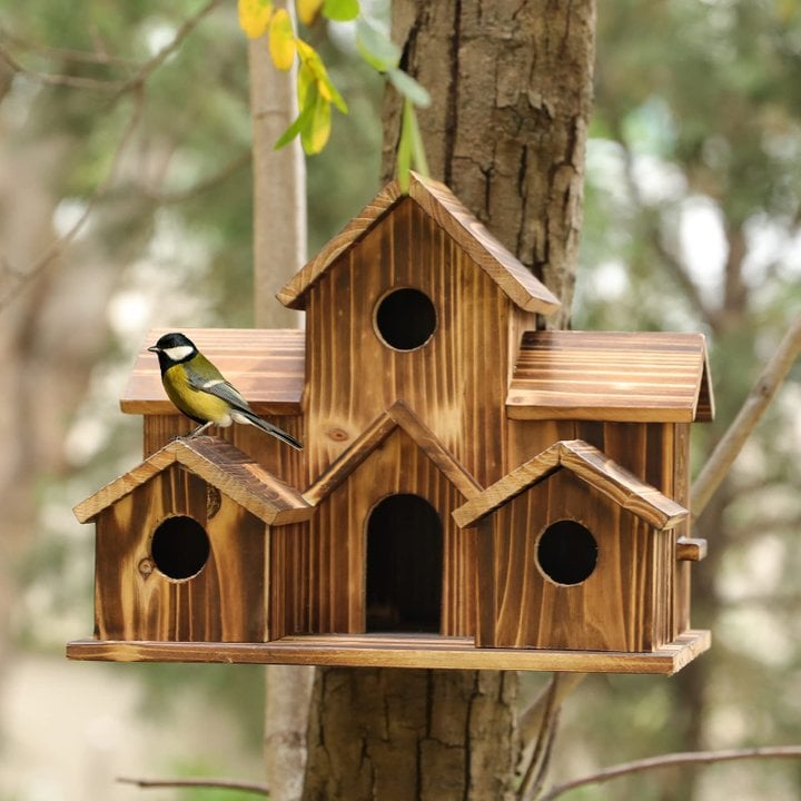 Birdhouse : Handgemaakt vogelhuisje met 6 gaten in van Pantino