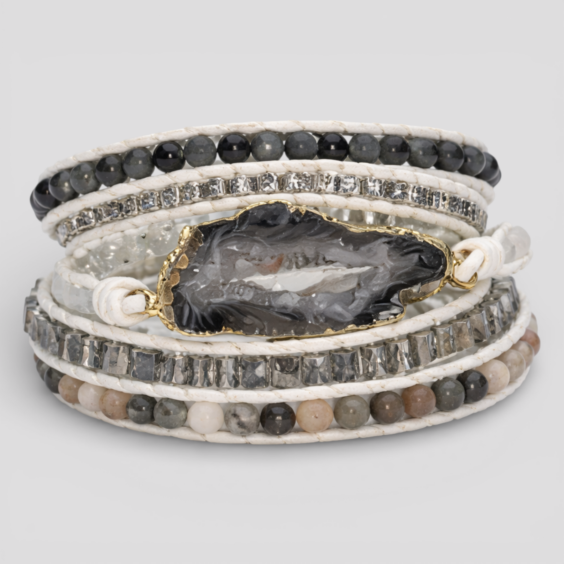 accessories : Magische Labradoriet & Druzy Kristal Gevlochten Armband in van Pantino