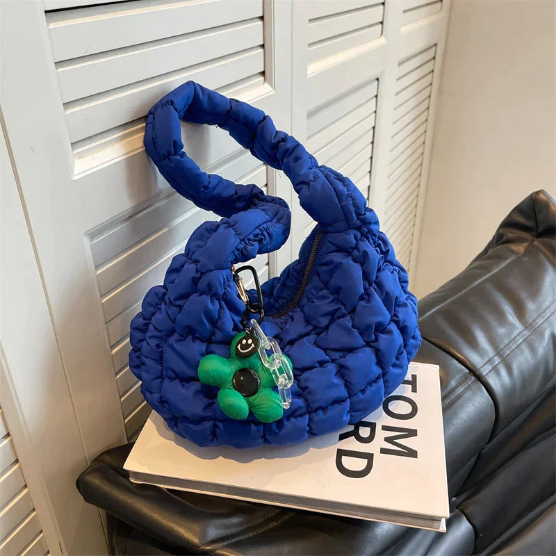 bags : Veala | Cloud Quilt geplooide schoudertas in Blauw 29x20x12cm van Pantino