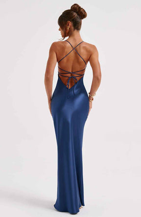 Lange damesjurk van elegant satijn, zacht polyester, perfect