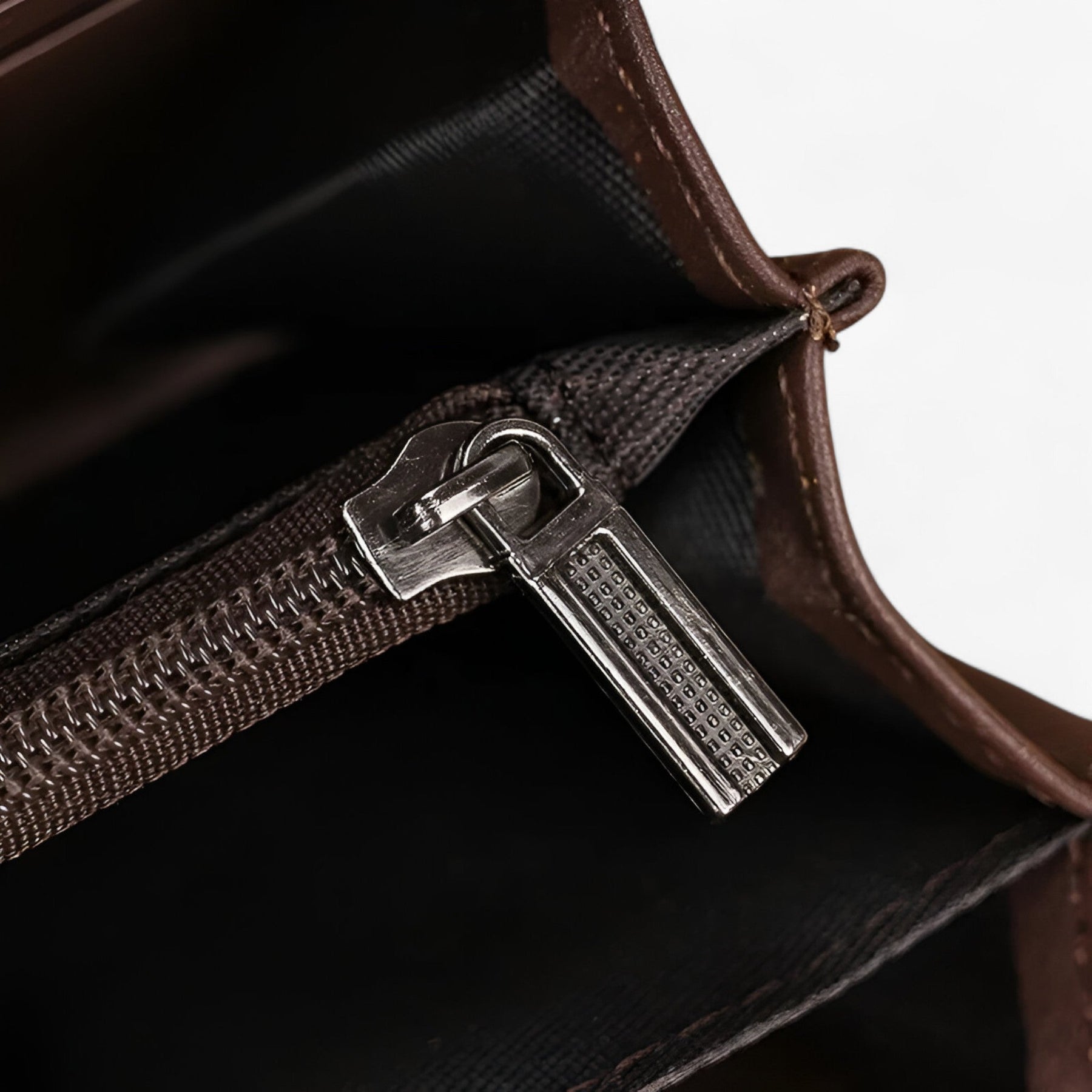 Long Leather Wallet for Men - €25 : Long Leather Wallet for Men in from Pantinoshop