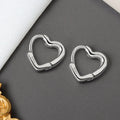 Orecchini Argento - Dainty Love Studs - I Più Carini che Ci Sono