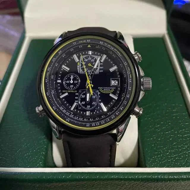 MultiSteel herrechronografur, læderrem, elegant og præcist