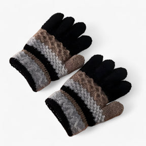 Gabe | Warme Gebreide Stijl - Ideaal voor Winteravonturen - €25 : Gabe | Warme Gebreide Stijl - Ideaal voor Winteravonturen in 3-8 jaar oudheise Één maat van Pantinoshop