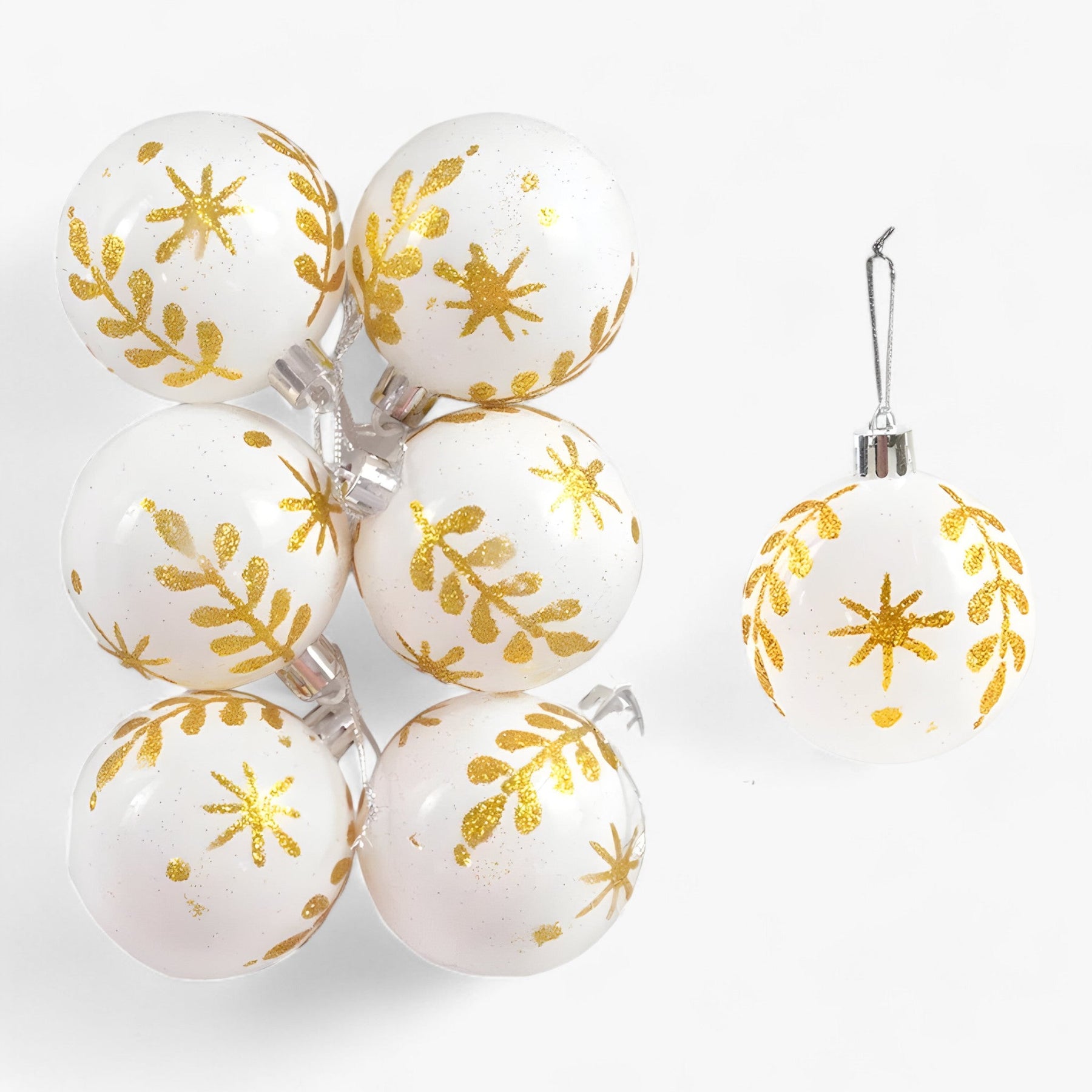 Kerstmis | 6 stuks kerstballen - ideale decoratie voor de boom - D 6cm - Kerstmis | 6 stuks kerstballen - ideale decoratie voor de boom - €25 - Pantinoshop