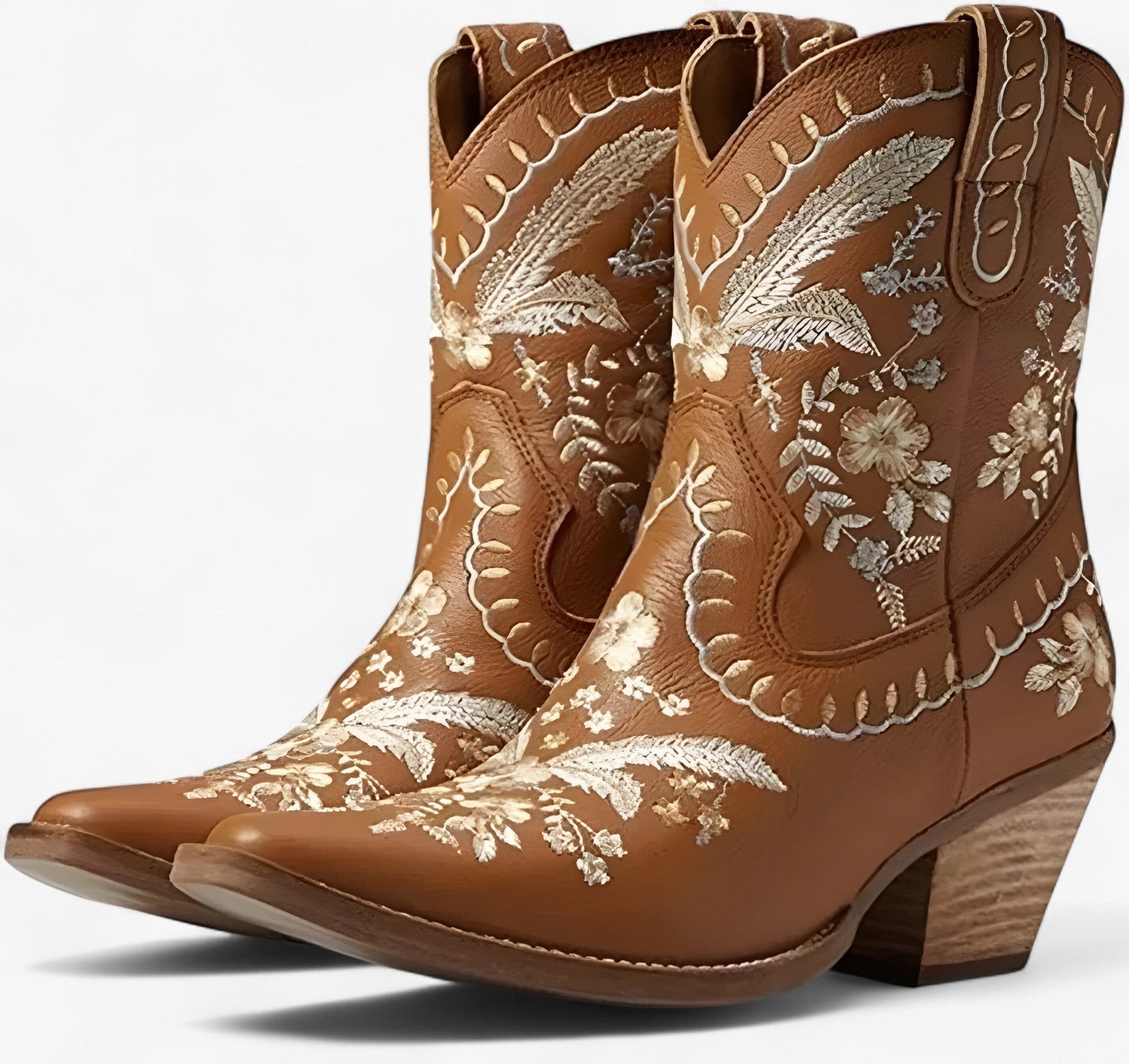 Sandals : Daisy | Ruskind westernlaarzen met brede hak in cowgirlstijl in Bruin van Pantinoshop