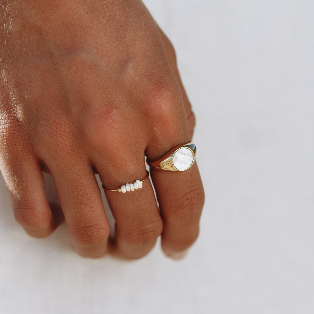 Ringen : Stijlvolle Mini Pearl Ring voor Dames in van Pantino