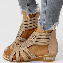 men's fashion : Lara | Dames Orthopedische Sandalen - Ideaal voor Dagelijks Comfort en Ergonomische Ondersteuning in Khaki van Pantino