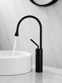 home & garden : Wastafelkraan Druppel Stijl Badkamer Draaibare Waterval Kranen - Goud Geborsteld Kort in zwart hoog van Pantino