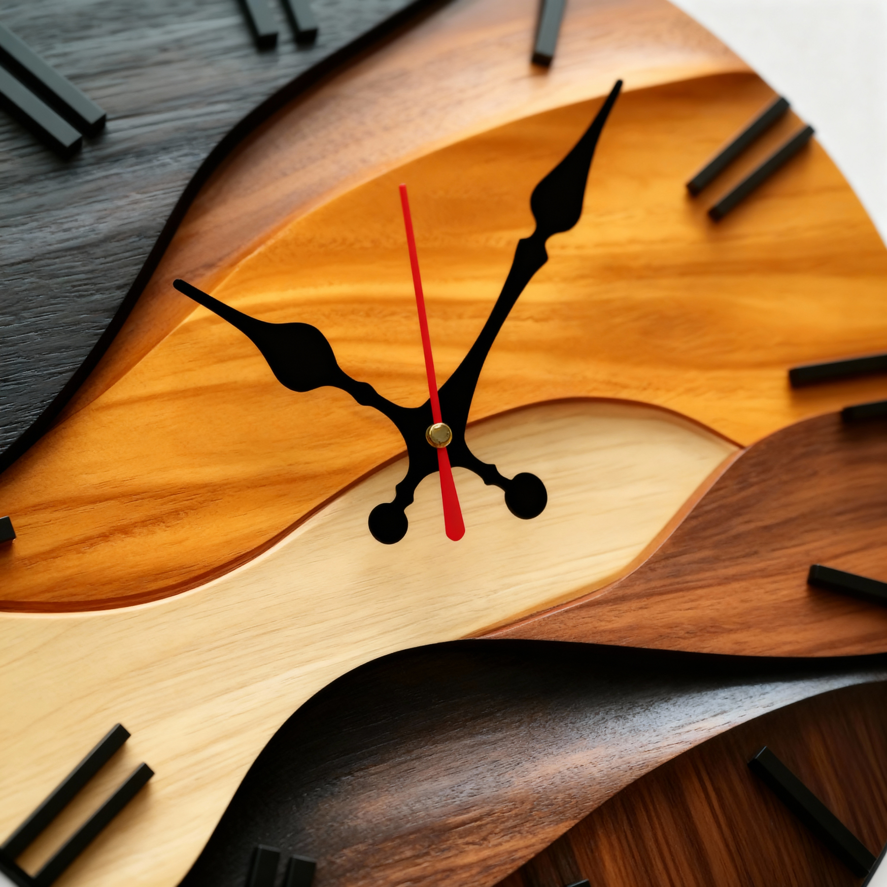 Wandklok Hout Modern Design Groot Formaat voor Woonkamer/Keuken