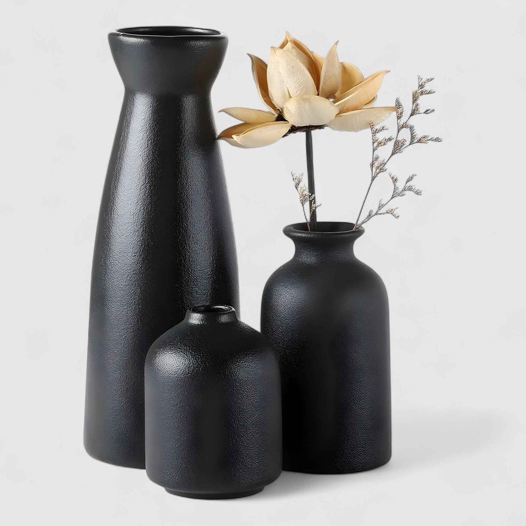 Set van 3 Moderne Decoratieve Vazen van Wit Keramiek voor Woonkamer