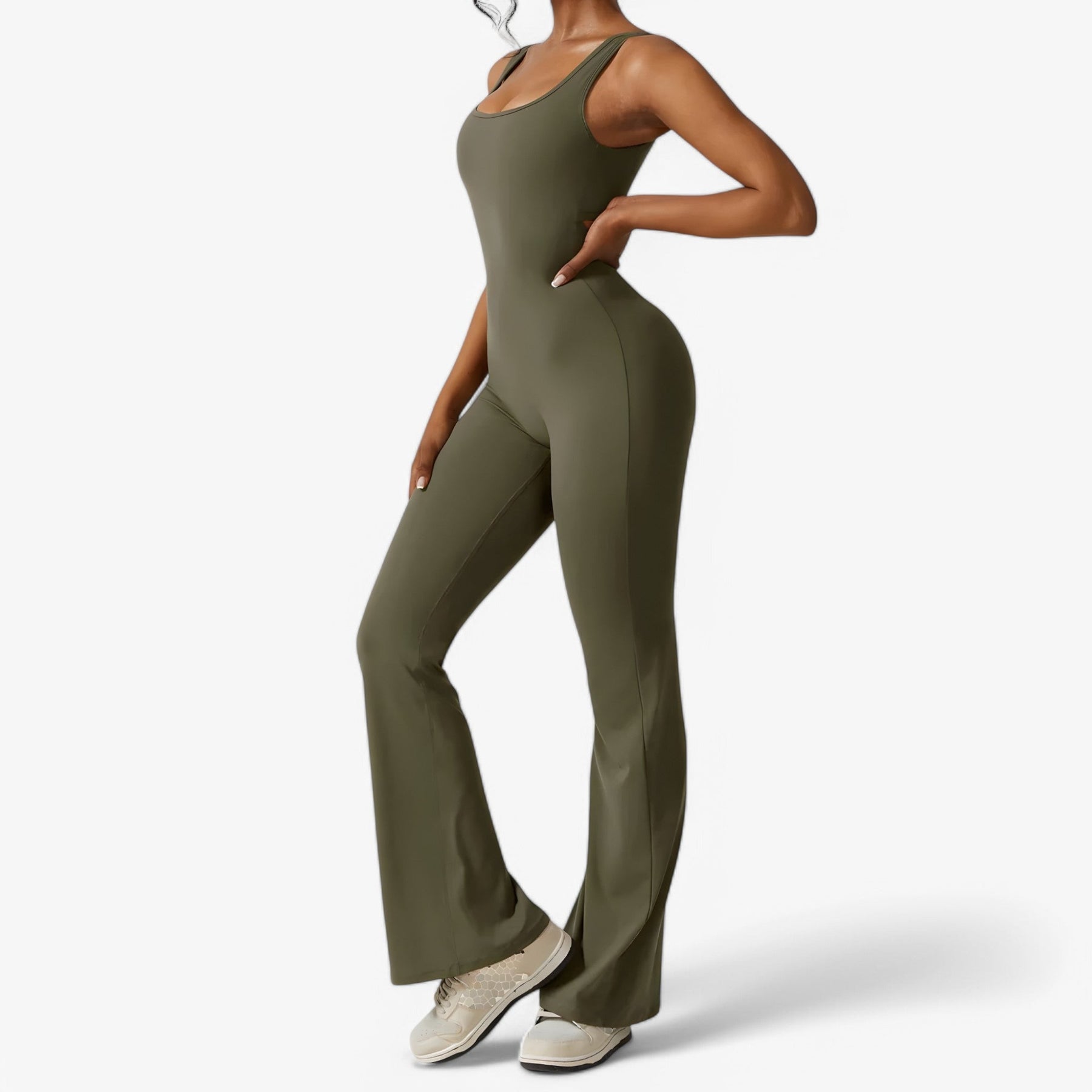 Elegant sort jumpsuit med dyb V-hals til damer