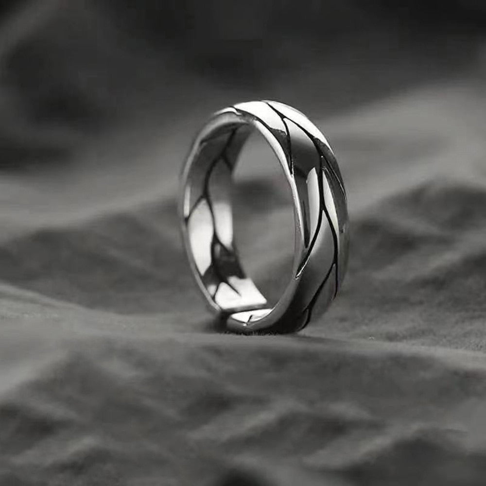 Striking Elegance - Rings for Men - zilveren schubben Resizable - Ring - Pantino