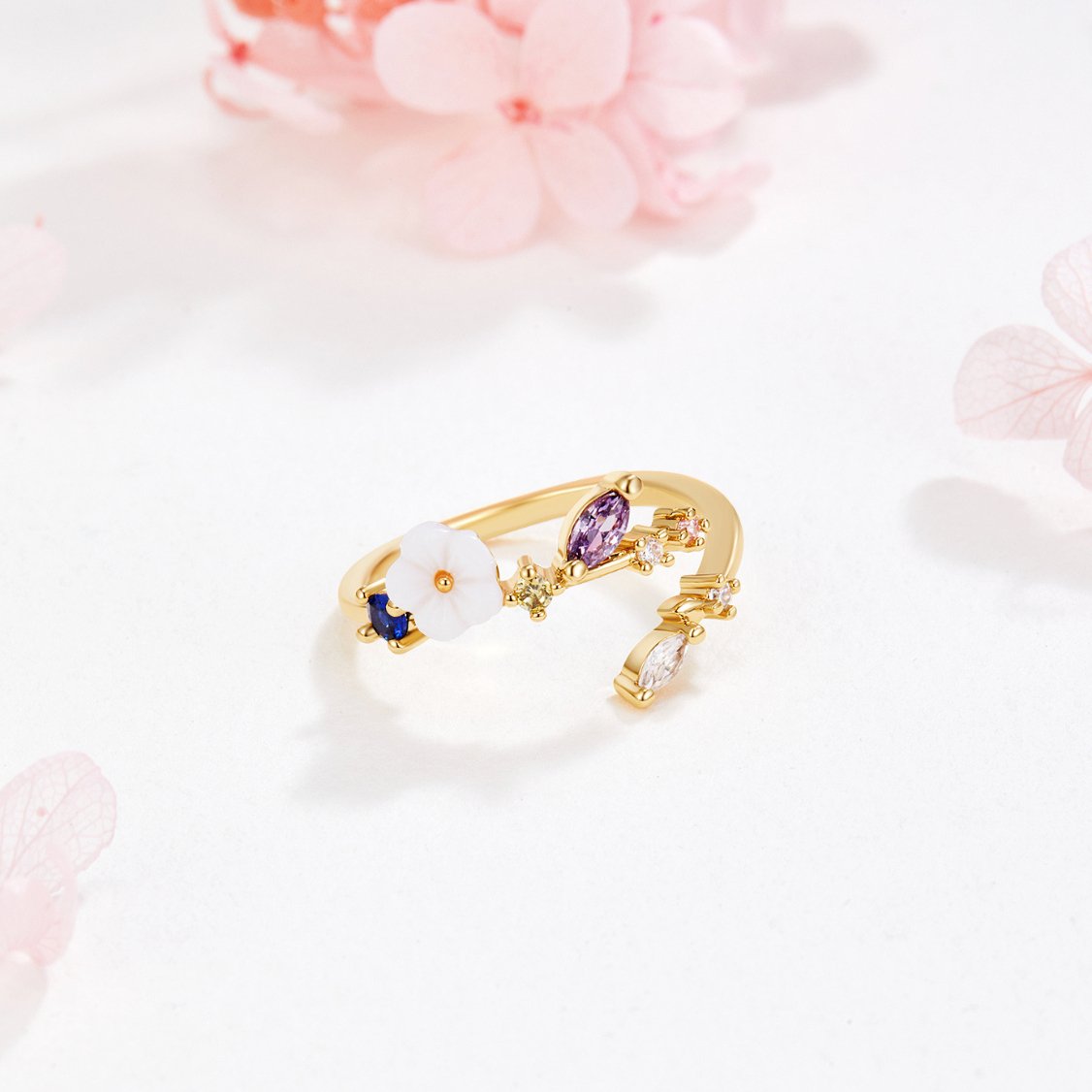 Antira Blossom Ring - - Ring - Pantino