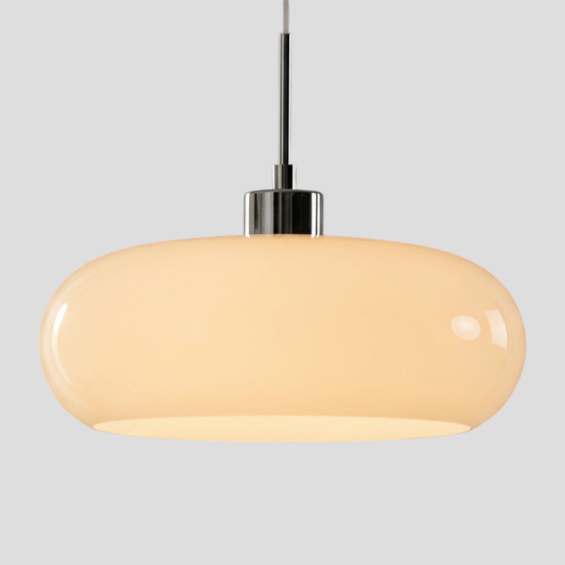Szklana lampa sufitowa, klosze oświetleniowe
