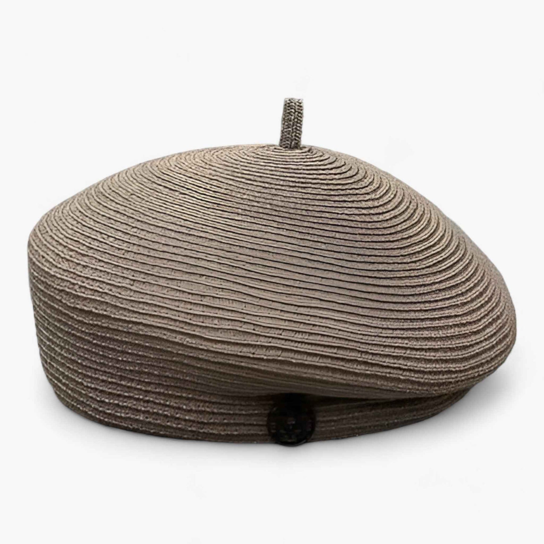 Elegante damesstrohoed met brede rand voor de zomerzon
