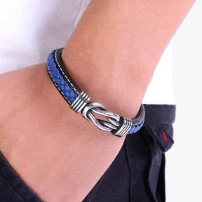 Echt leren armband - Verfijning en robuustheid gecombineerd - €25 : Echt leren armband - Verfijning en robuustheid gecombineerd in van Pantinoshop