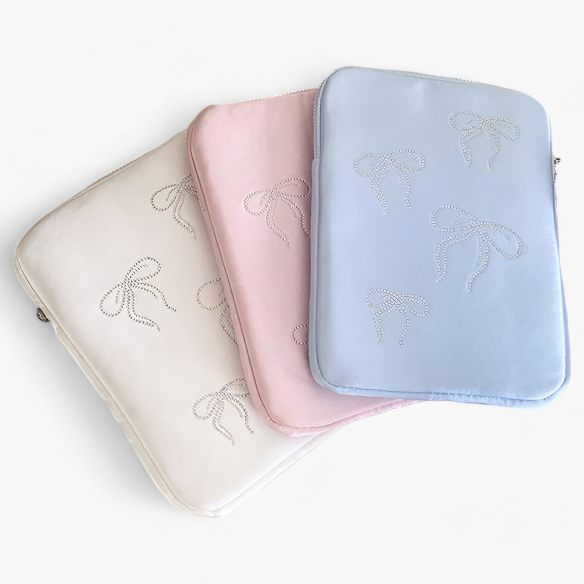 CartoonCharm | Cover - Stijlvolle bescherming - €25 : CartoonCharm | Cover - Stijlvolle bescherming in van Pantinoshop