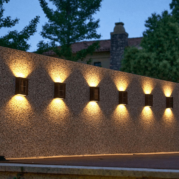 Draadloze LED Solar Wandlampen Deluxe - Efficiënte verlichting voor jouw buitenmuren - - Home & Garden - Pantino