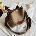 Bolso de Hombro Caqui - Sonia Cuero Premium