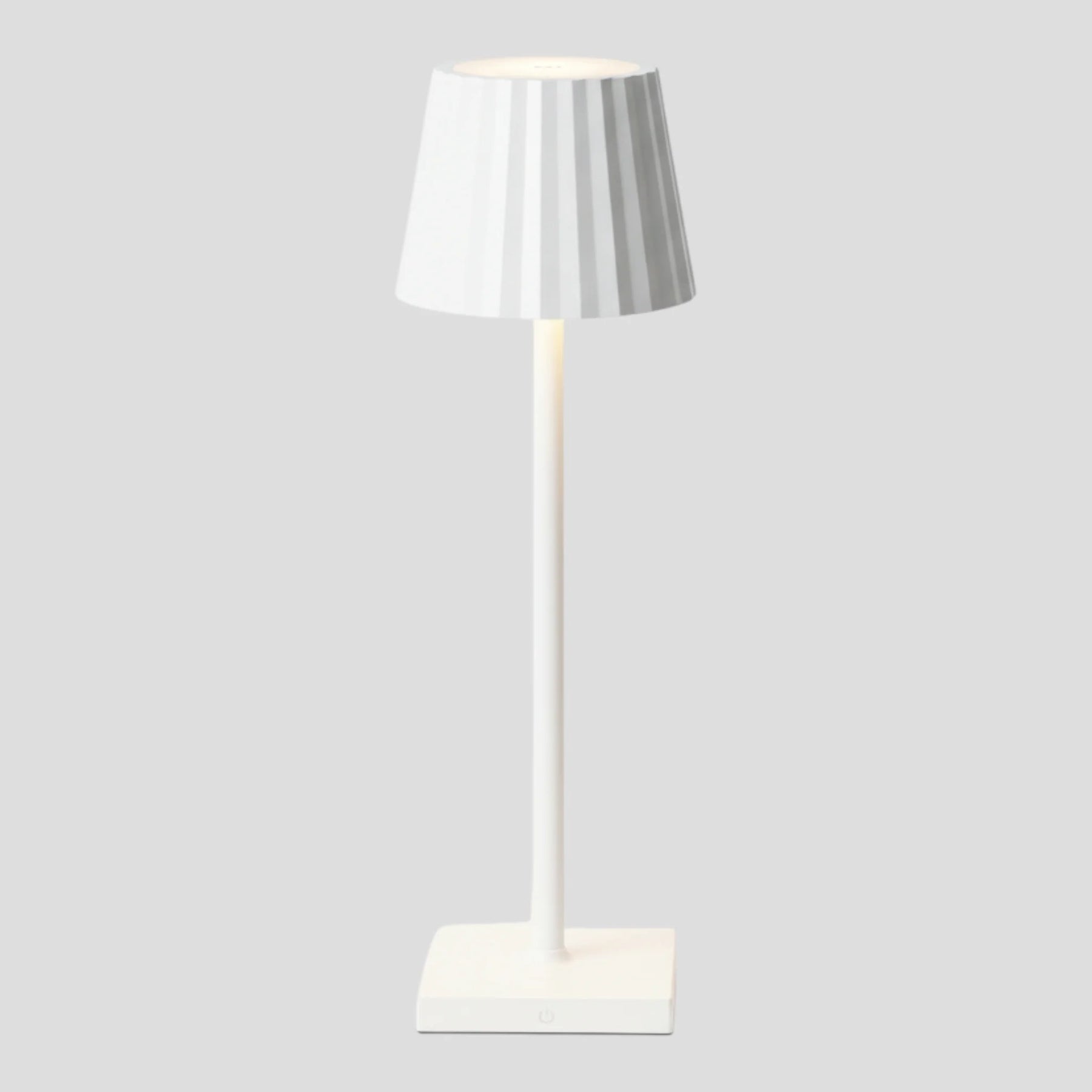 Bezprzewodowa lampa stołowa LED z akumulatorem i dotykowym sterowaniem, aluminium