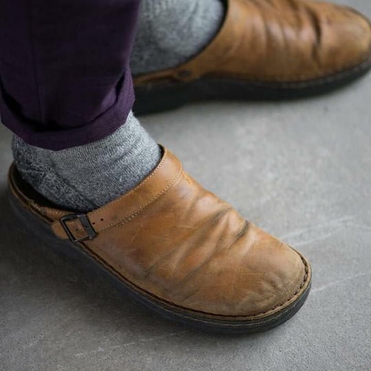 Pantoffels - Orthopedische pantoffels voor mannen - - Pantoffels - Orthopedische pantoffels voor mannen - €25 - Pantino