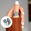 El accesorio perfecto para completar tu look turquesa
