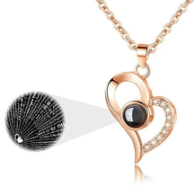 Gift Set : Love Halsketting Dames - In 100 Talen - Gift Set in Gouden hart (Bijna uitverkocht) van Pantino